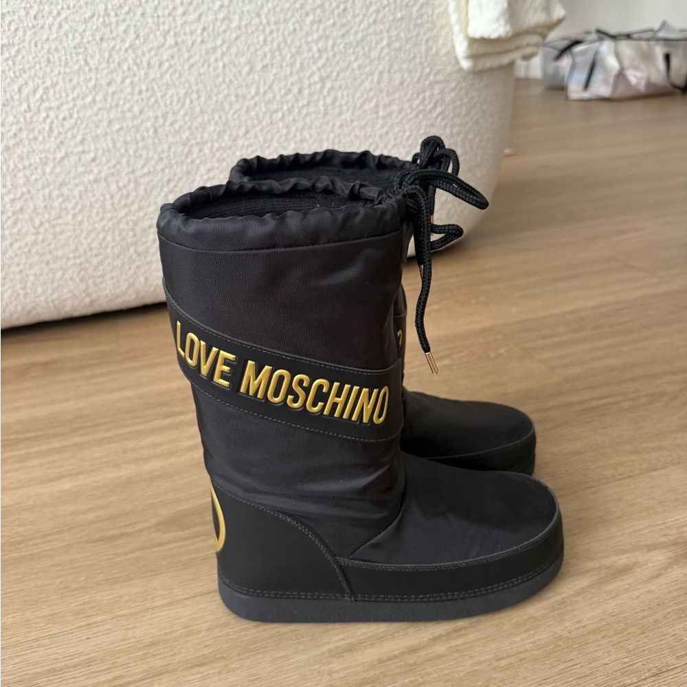 Love Moschino Black Snow Boots with Gold Logo